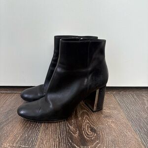 Micheal Kors Black Ankle Boots Size 5.5